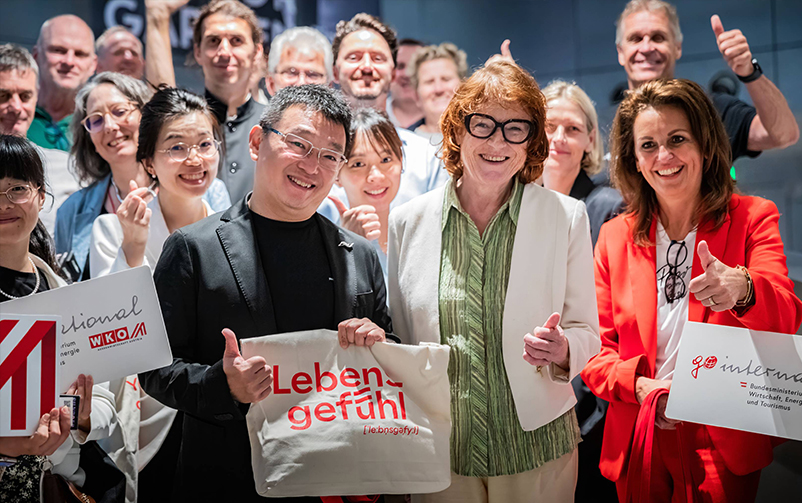 奥地利代表团访问CA88官网入口深圳两馆项目，探索AR+文旅的数字实践